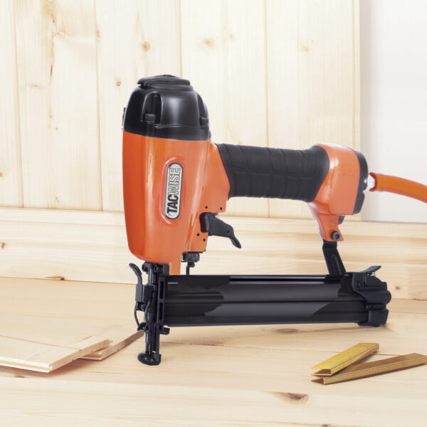 Tacwise Narrow Crown Stapler C9032v 15mm - 30mm 18 Gauge - Image 2